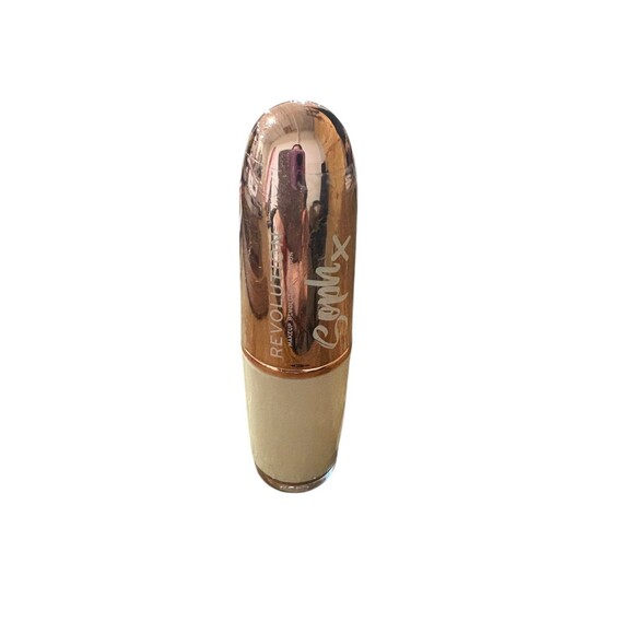 Makeup Revolution Soph Nude Lipstick - Fudge - Picture 1 of 3